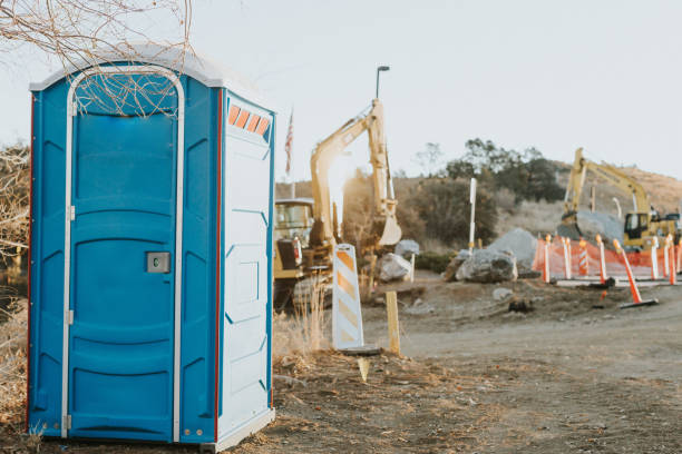 Best Affordable portable toilet rental  in Alamosa East, CO